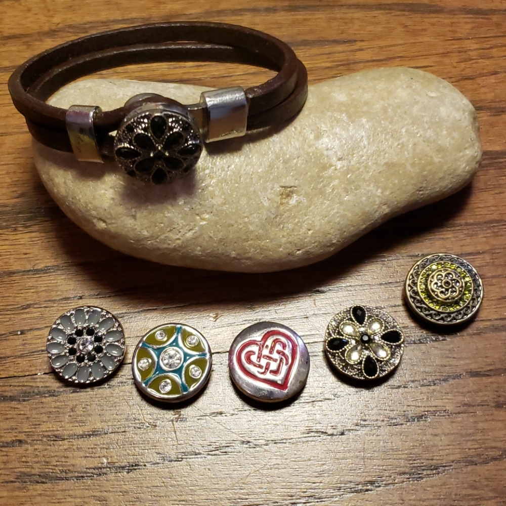 Leather Snap Bracelet